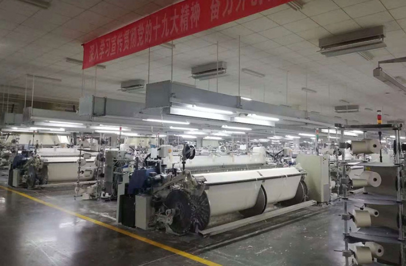 衬衫乐玩web版登录入口生产车间